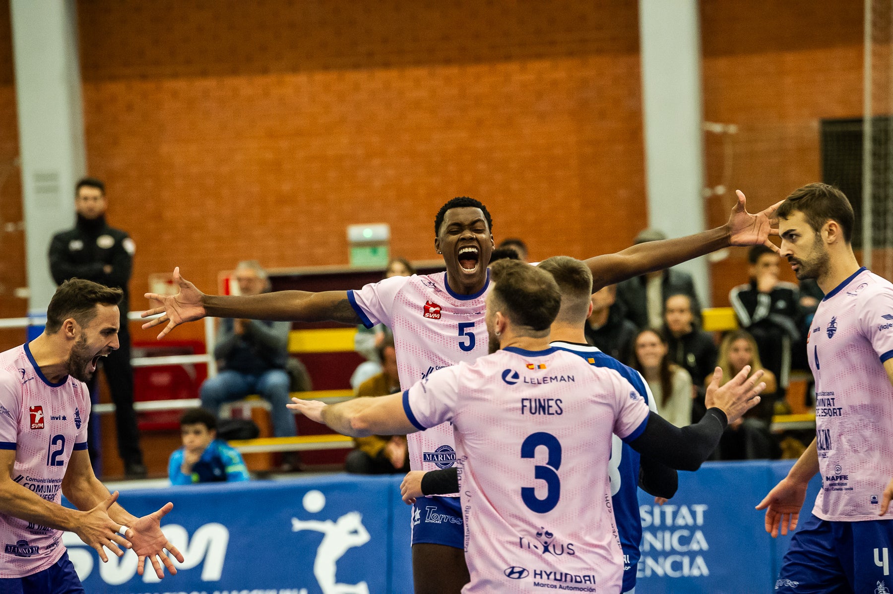 UPV Léleman Conqueridor remonta y suma tres puntos importantes frente a Unicaja UPV Léleman Conqueridor remonta y suma tres puntos importantes frente a Unicaja