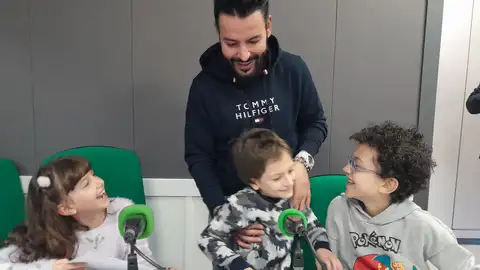 El Ilusionista ha sido entrevistado por nuestros "Pelayines curiosos" El Ilusionista ha sido entrevistado por nuestros "Pelayines curiosos"