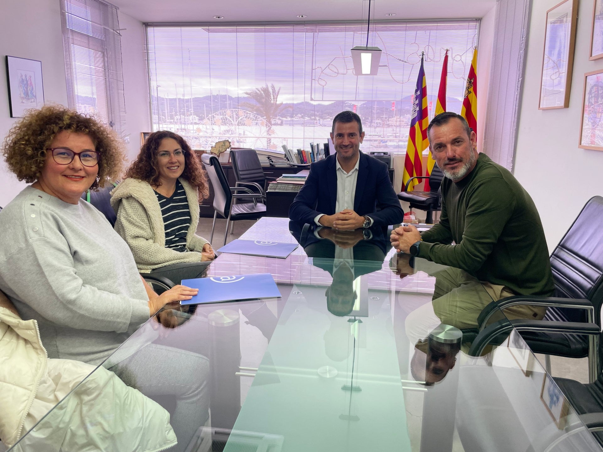 Los usuarios de APNEEF y AIF disfrutarán durante otros cuatro años de un espacio en Sant Antoni de Portmany Los usuarios de APNEEF y AIF disfrutarán durante otros cuatro años de un espacio en Sant Antoni de Portmany