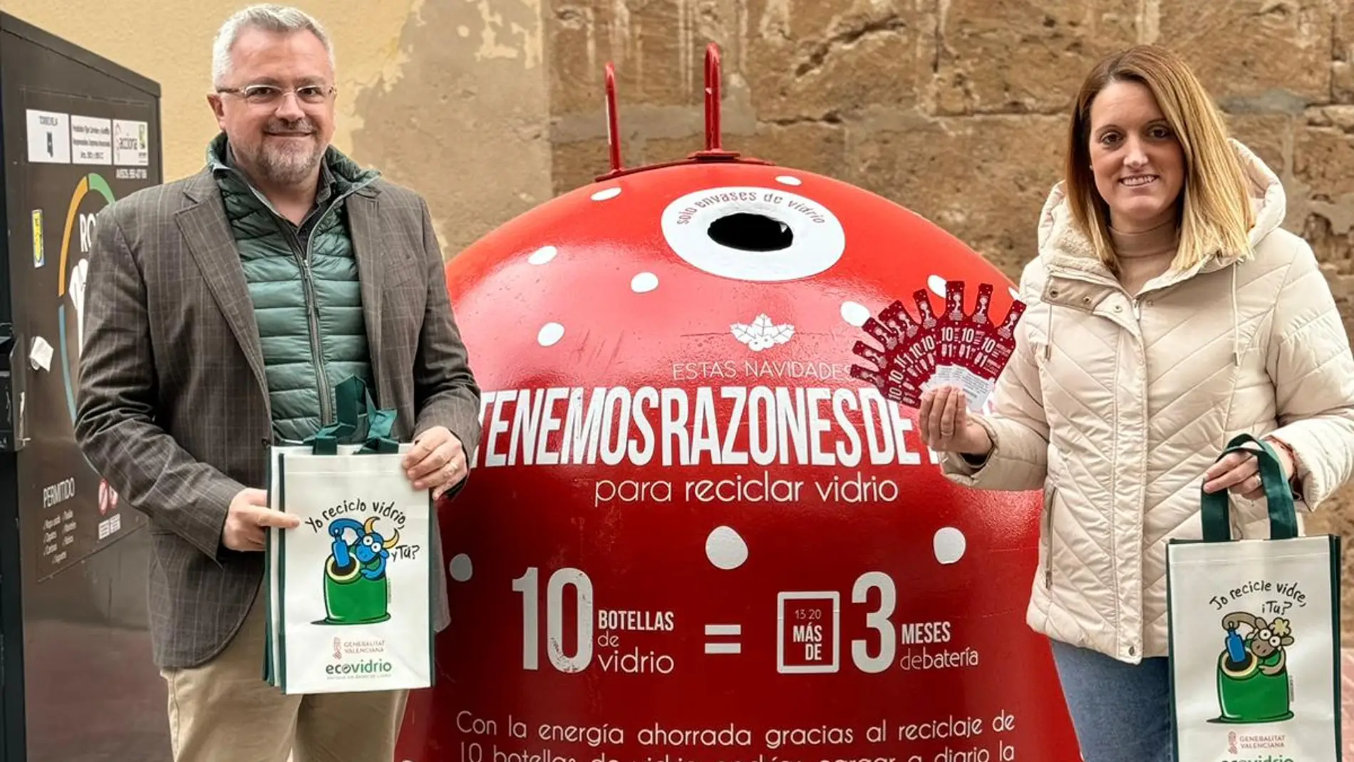 Torrevieja pone en marcha la campaña "Tenemos razones de peso" para promover el reciclaje 