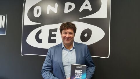 Olivier Bonnassies, coautor de 'Dios. La ciencia. Las pruebas'
