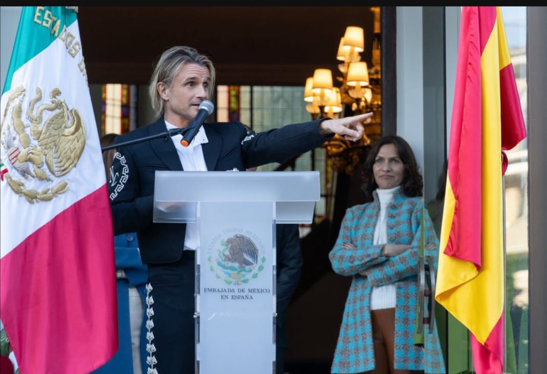 La Embajada de México en España celebra la recepción de becados de la Escuela de Musicales Malinche La Embajada de México en España celebra la recepción de becados de la Escuela de Musicales Malinche