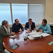 Una foto de la reunión institucional Una foto de la reunión institucional