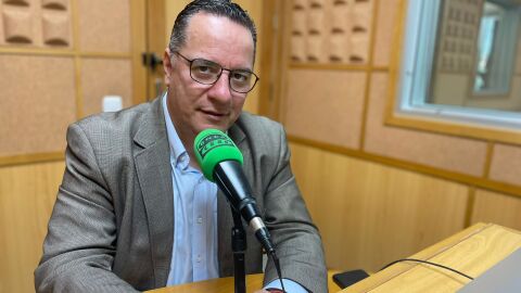 Poli Su&aacute;rez, Consejero de Educaci&oacute;n