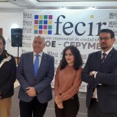 Carlos Marín junto a miembros de la junta directiva de FECIR
