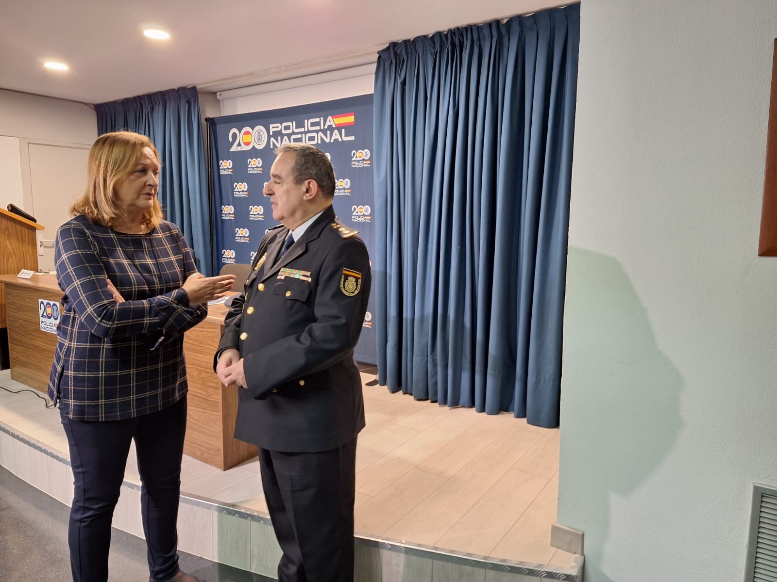 La Policía Nacional ha desarticulado una trama empresarial e investiga a 100 personas por fraude a la Seguridad Social y falsedad documental La Policía Nacional ha desarticulado una trama empresarial e investiga a 100 personas por fraude a la Seguridad Social y falsedad documental