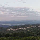 Corteconcepción es un paraíso para los amantes de la naturaleza y el buen comer, posee en su término gran parte del embalse de Aracena. Corteconcepción es un paraíso para los amantes de la naturaleza y el buen comer, posee en su término gran parte del embalse de Aracena.