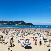Playa de La Concha en San Sebastián Playa de La Concha en San Sebastián