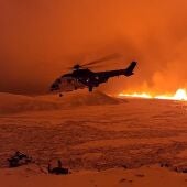 Islandia declara el estado de emergencia por la erupción un volcán cerca de Grindavik