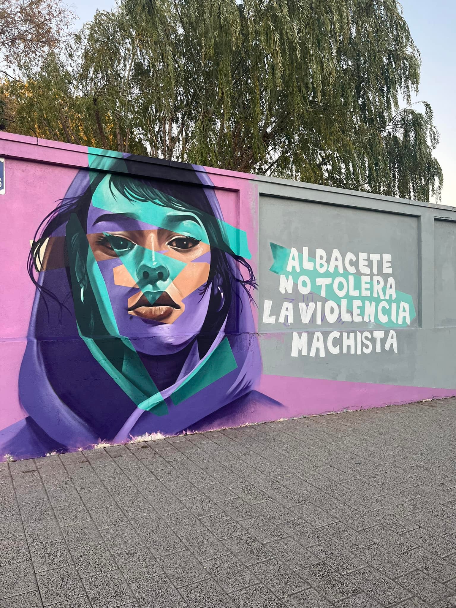 46.000 euros anuales a alimentos y ropa para el Centro de Atención a Víctimas de Violencia de Género 46.000 euros anuales a alimentos y ropa para el Centro de Atención a Víctimas de Violencia de Género