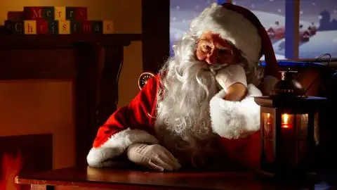 El Pare Noël no ha estat sempre vermell El Pare Noël no ha estat sempre vermell