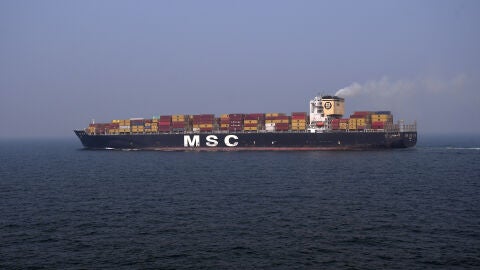 Un barco carguero de la empresa MSC