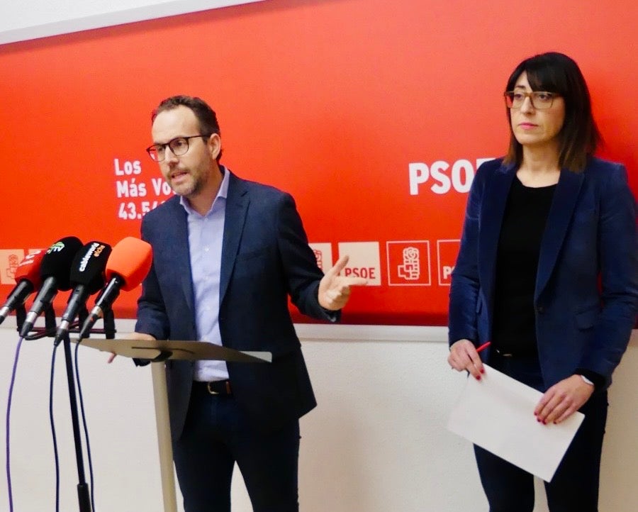El PSOE de Elche anuncia que votará en contra del presupuesto municipal de 2024 si no se incorporan sus enmiendas El PSOE de Elche anuncia que votará en contra del presupuesto municipal de 2024 si no se incorporan sus enmiendas