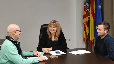 Reunión Amics de la Murta de Alzira en la MANRA Reunión Amics de la Murta de Alzira en la MANRA