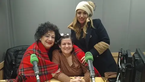 Mari Paz, Isabel y Geli Mari Paz, Isabel y Geli