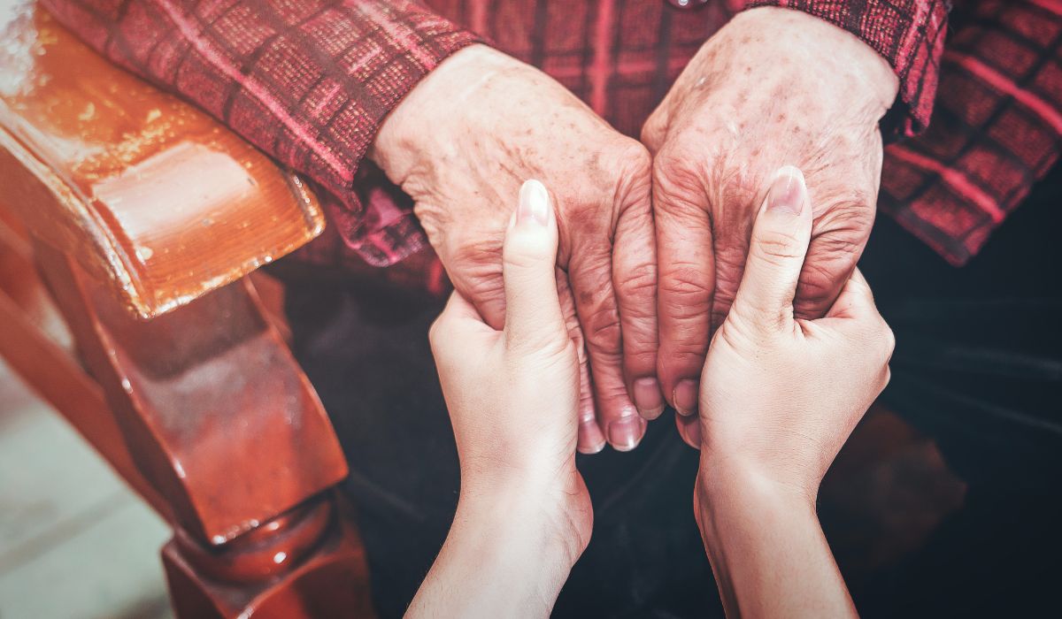 Desfamilizar y desfeminizar los cuidados en Euskadi, retos del Gobierno Vasco para 2030 Desfamilizar y desfeminizar los cuidados en Euskadi, retos del Gobierno Vasco para 2030