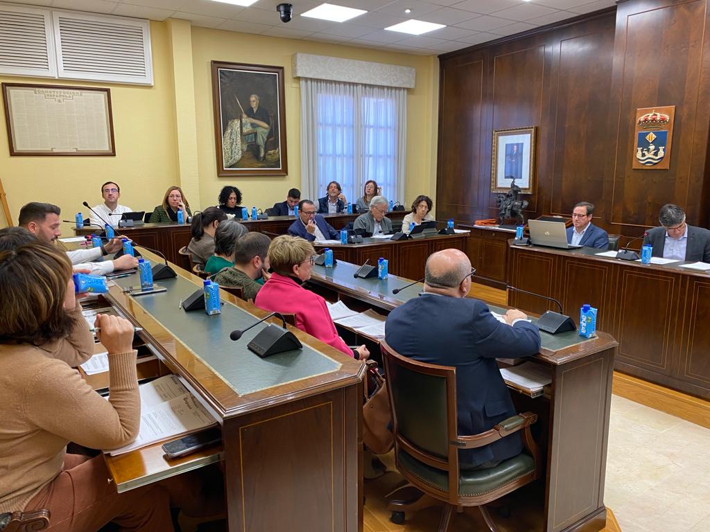 La Vila cobrará la tasa de mesas y sillas también a los hosteleros del Casco Histórico La Vila cobrará la tasa de mesas y sillas también a los hosteleros del Casco Histórico