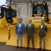 El Infoex refuerza su parque de maquinaria con la adquisición de tres nuevos tractores bulldozer