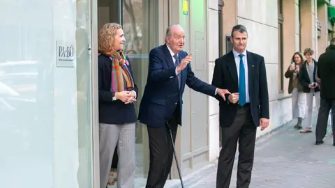 El Rey Juan Carlos asiste al cumpleaños de su hija El Rey Juan Carlos asiste al cumpleaños de su hija