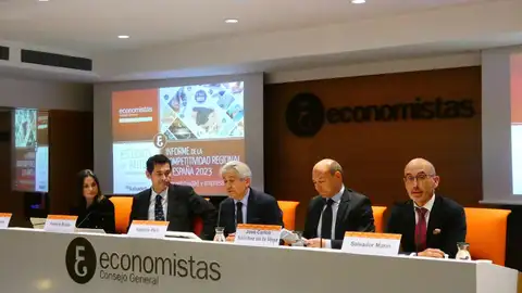 Extremadura, entre las regiones con bajo nivel de competitividad económica, según un informe del Consejo de Economistas Extremadura, entre las regiones con bajo nivel de competitividad económica, según un informe del Consejo de Economistas