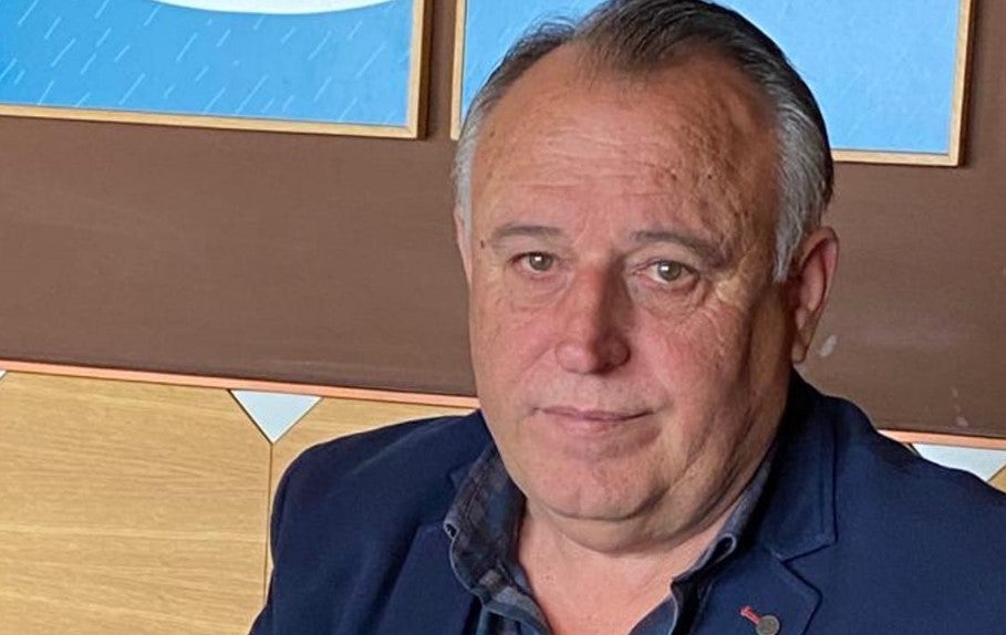 La Audiencia Provincial exime a Gent per la Vila, denunciada por vulneración del derecho de asociación La Audiencia Provincial exime a Gent per la Vila, denunciada por vulneración del derecho de asociación