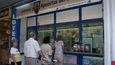 Administración de Lotería en el C.C. Carrefour, de Torrevieja Administración de Lotería en el C.C. Carrefour, de Torrevieja