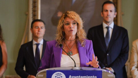 La alcaldesa de Huelva, Pilar Miranda, muestra su lado más humano durante la entrevista en el último Más de Uno de 2023.