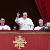 El papa Francisco durante la bendición Urbi et Orbi en el Vaticano del pasado 25 de diciembre. 