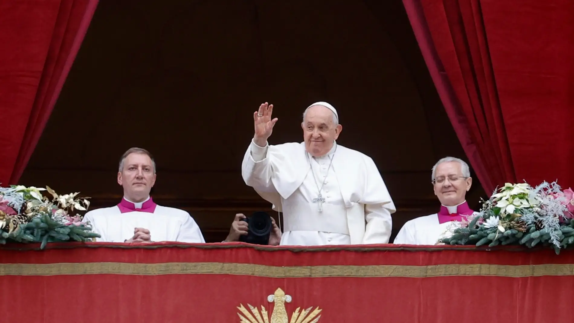 El papa Francisco durante la bendición Urbi et Orbi en el Vaticano del pasado 25 de diciembre. 