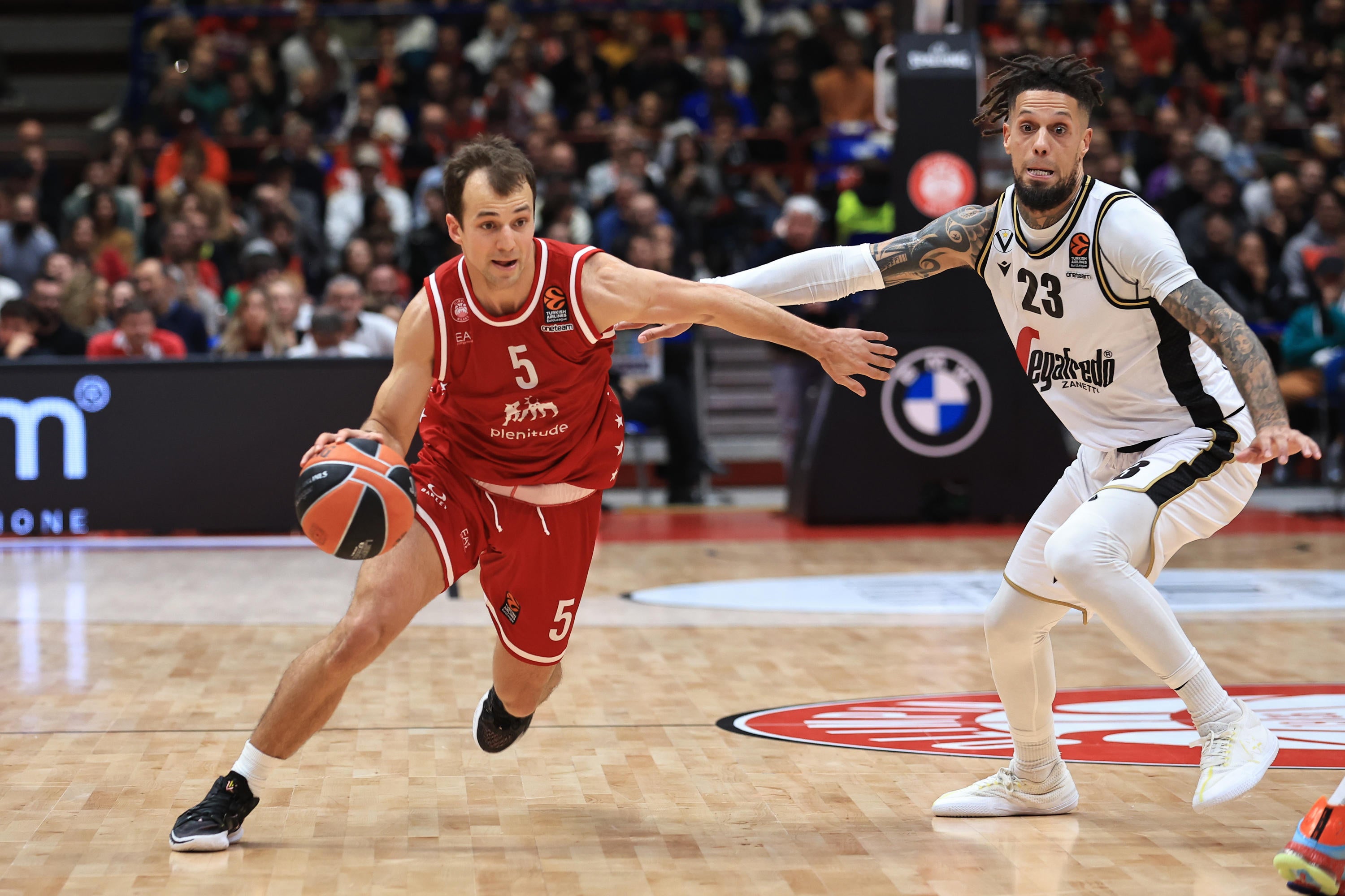 Kevin Pangos podría debutar con Valencia Basket contra el Andadolu Efes en Euroliga Kevin Pangos podría debutar con Valencia Basket contra el Andadolu Efes en Euroliga