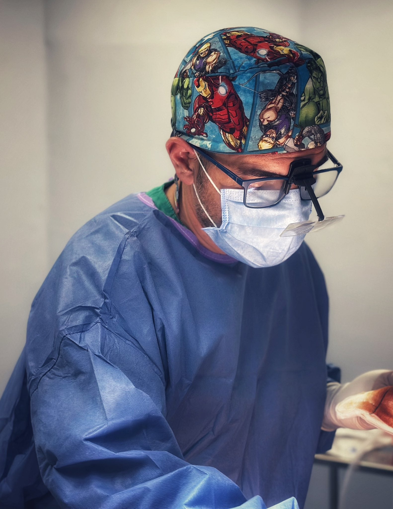 Óscar Girón, médico: "El cáncer se cura con investigación, impuestos y financiación" Óscar Girón, médico: "El cáncer se cura con investigación, impuestos y financiación"
