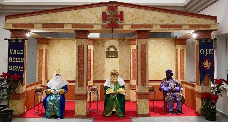 Los carteros reales de Sus Majestades los Reyes Magos permanecerán desde hoy y hasta el domingo en el ayuntamiento Los carteros reales de Sus Majestades los Reyes Magos permanecerán desde hoy y hasta el domingo en el ayuntamiento