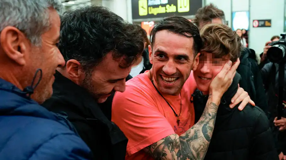 Santiago Sánchez Cogedor, el español liberado por Irán tras 15 meses en la cárcel Santiago Sánchez Cogedor, el español liberado por Irán tras 15 meses en la cárcel
