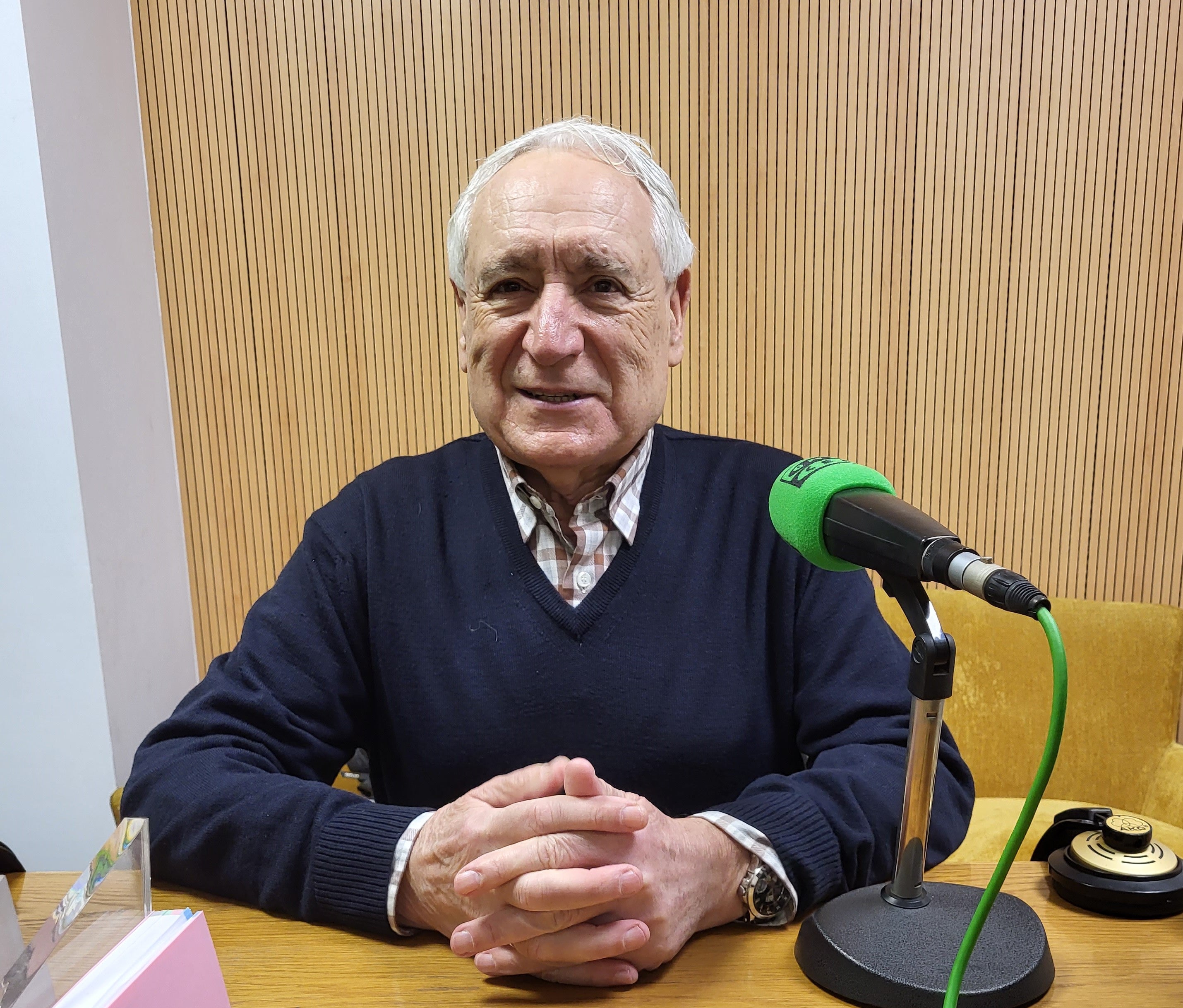 Falamos do mundo dos opositores con Paco Novoa Falamos do mundo dos opositores con Paco Novoa