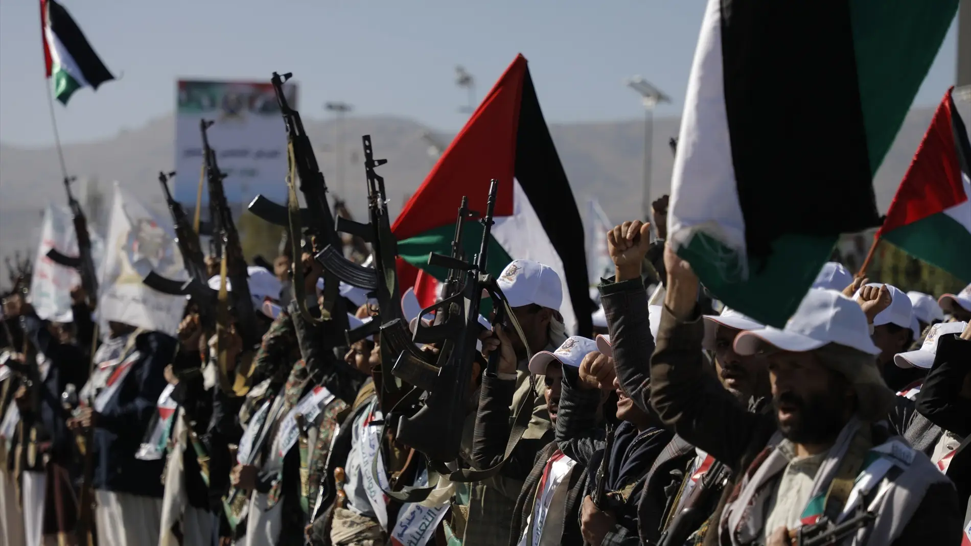 Militares en Yemen destinados a luchar en apoyo de los palestinos en Gaza