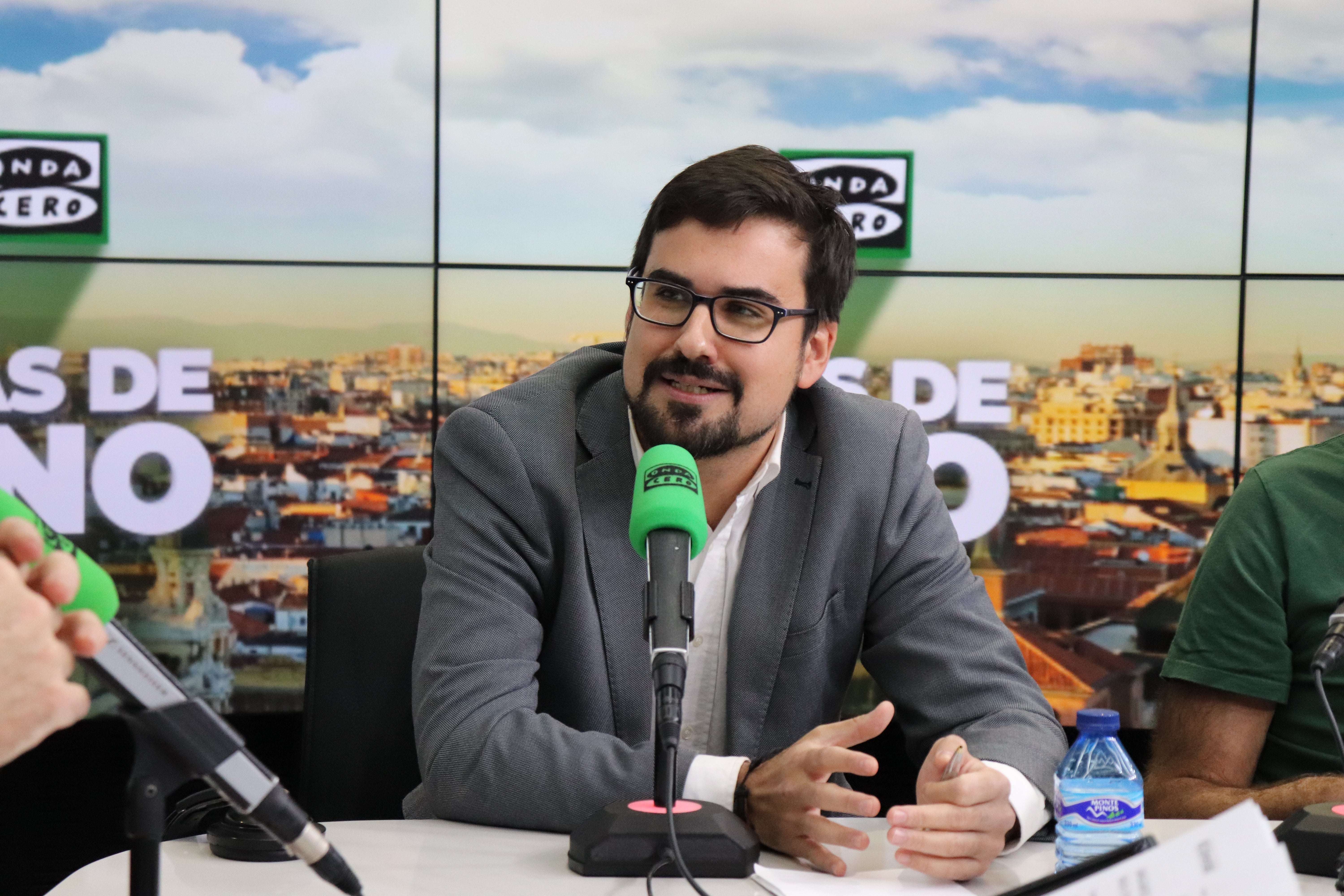 Guillermo del Valle: "No puede ser de izquierdas aquel que se arrodilla ante el nacionalismo" Guillermo del Valle: "No puede ser de izquierdas aquel que se arrodilla ante el nacionalismo"