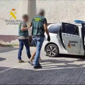 La Guardia Civil libera en la Vila Joiosa a una joven obligada a prostituirse La Guardia Civil libera en la Vila Joiosa a una joven obligada a prostituirse