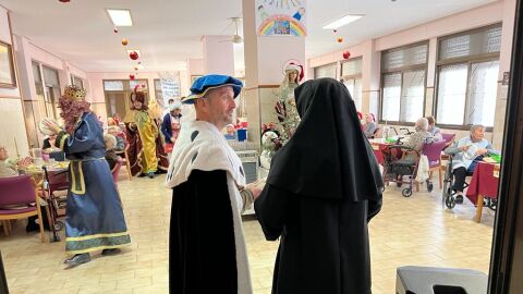 Pajes y Reyes en el Asilo de San Jos&eacute;