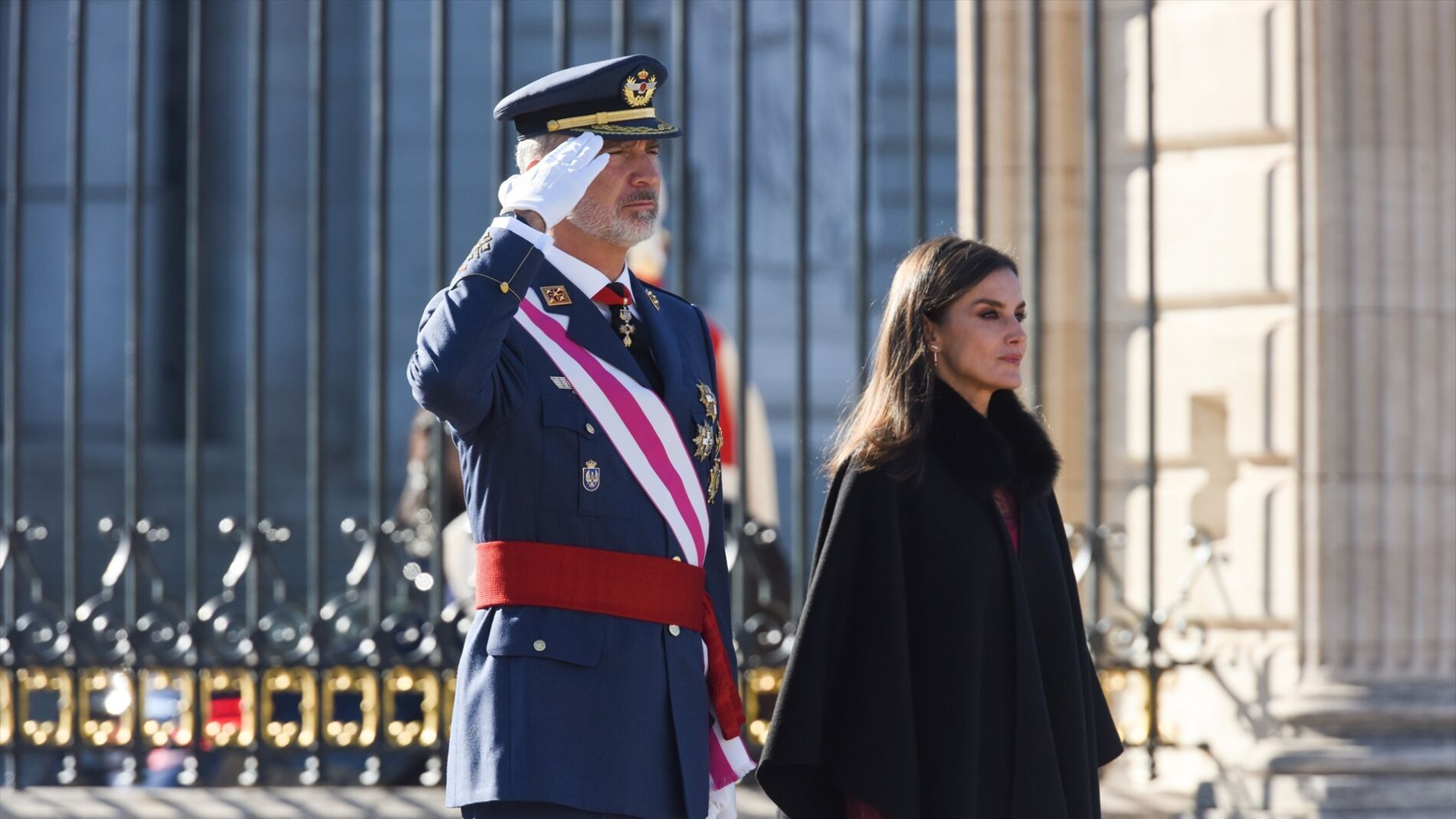 Los Reyes presiden la primera Pascua Militar de la Princesa Leonor