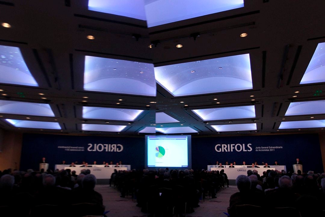 Las acciones de Grifols se desploman un 30% tras las acusaciones de manipulación de su deuda declarada Las acciones de Grifols se desploman un 30% tras las acusaciones de manipulación de su deuda declarada