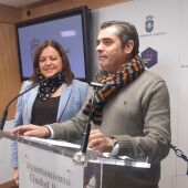 Luis Alberto Marín y Fátima de la Flor durante la rueda de prensa
