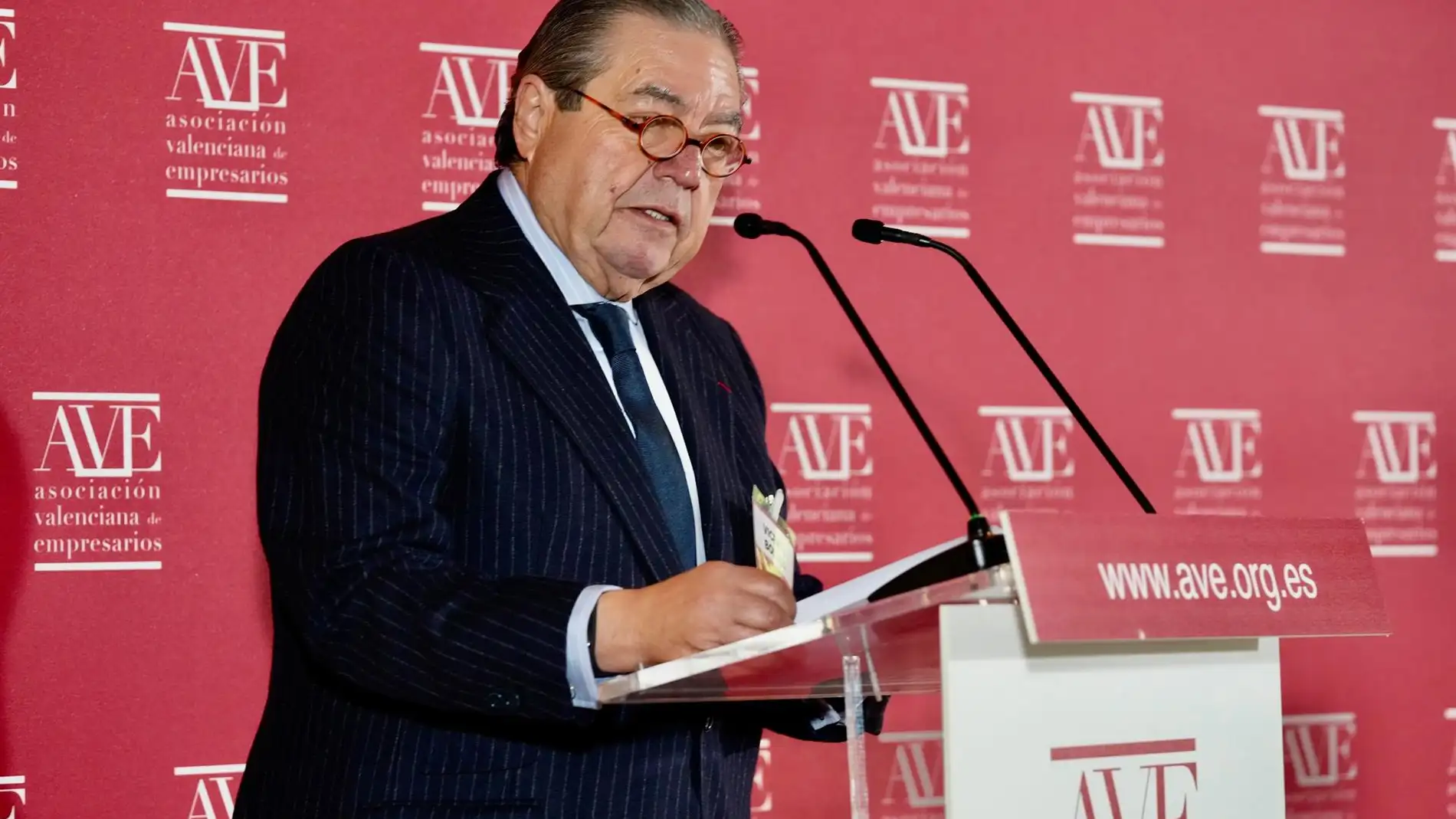 Archivo - El presidente de AVE, Vicente Boluda, en el primer pleno del año de la asociación - 