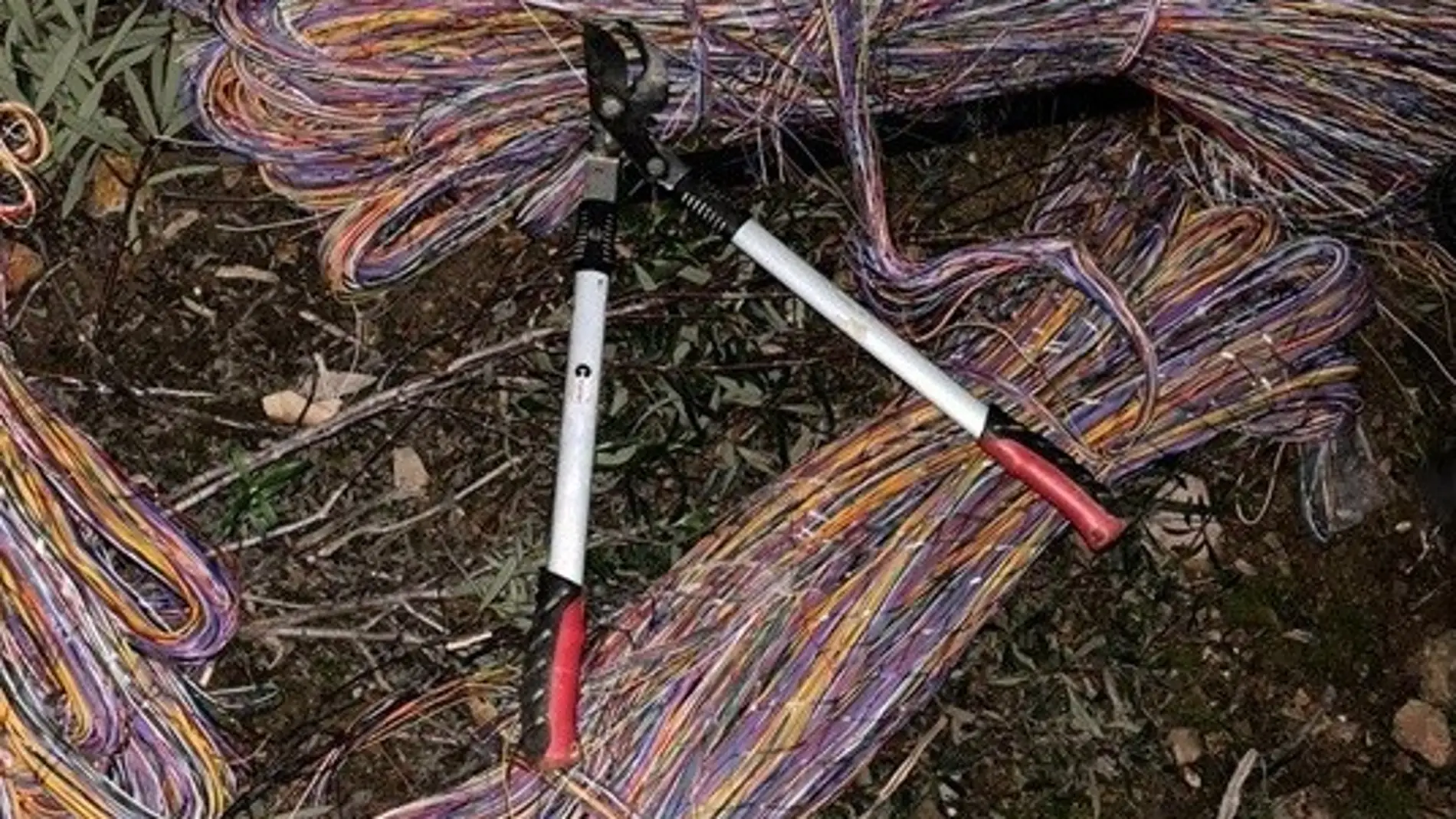 Cable de cobre que los detenidos habían sustraído