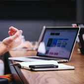 El abuso de las nuevas tecnologías no está en la escuela sino en las casas, según los docentes El abuso de las nuevas tecnologías no está en la escuela sino en las casas, según los docentes