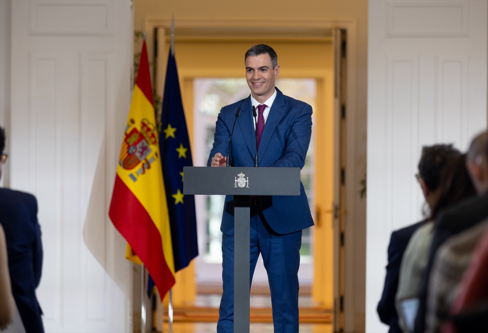 Pedro Sánchez: "Las materias vinculadas con la expulsión de migrantes están residenciadas en la Administración General del Estado" Pedro Sánchez: "Las materias vinculadas con la expulsión de migrantes están residenciadas en la Administración General del Estado"