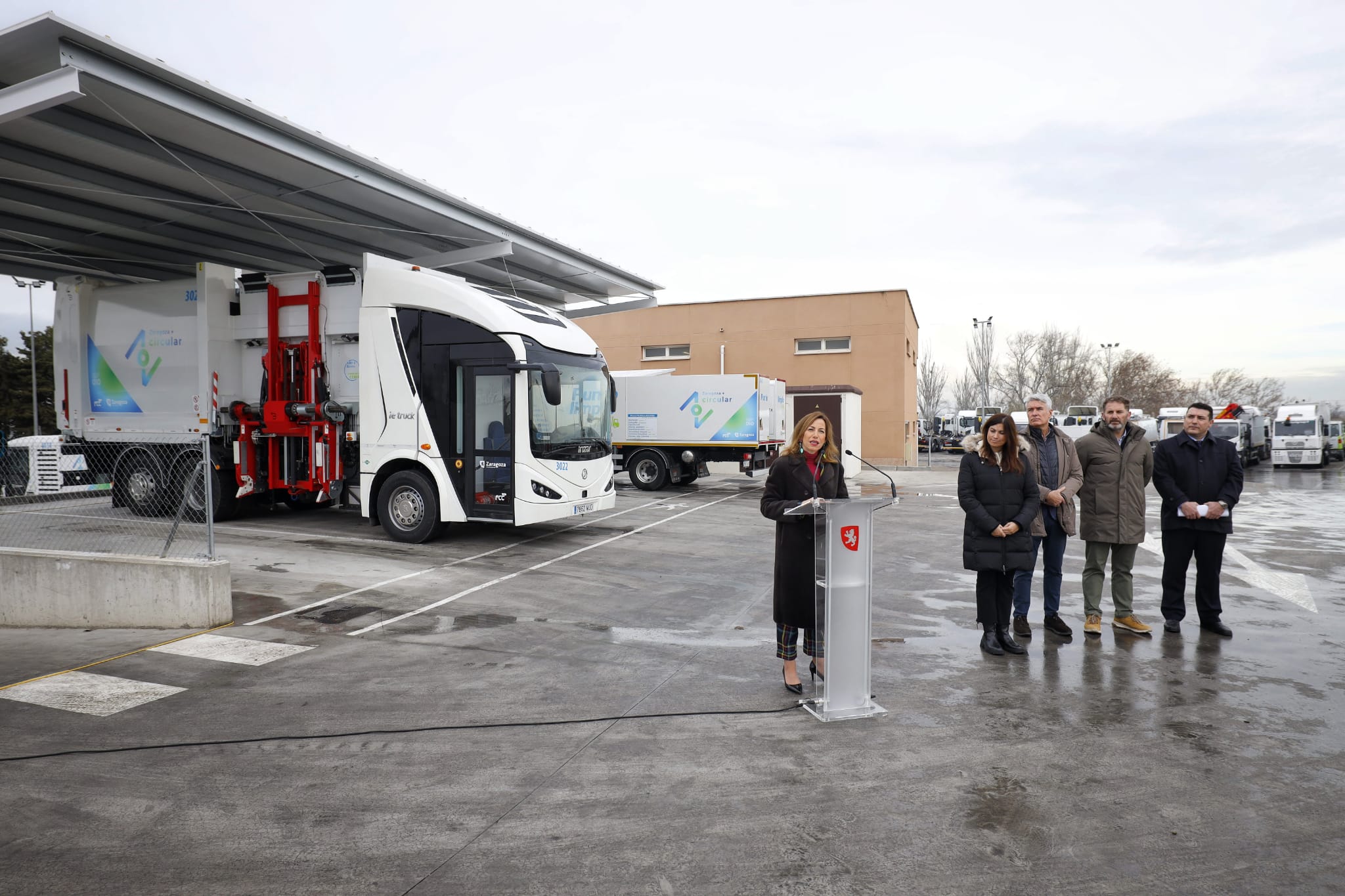 Zaragoza estrena la mayor gasinera de Aragón Zaragoza estrena la mayor gasinera de Aragón