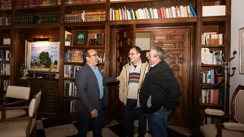 La Diputación de Cáceres se compromete con los criadores de caprino y en la promoción de la IGP Cabrito de Extremadura La Diputación de Cáceres se compromete con los criadores de caprino y en la promoción de la IGP Cabrito de Extremadura