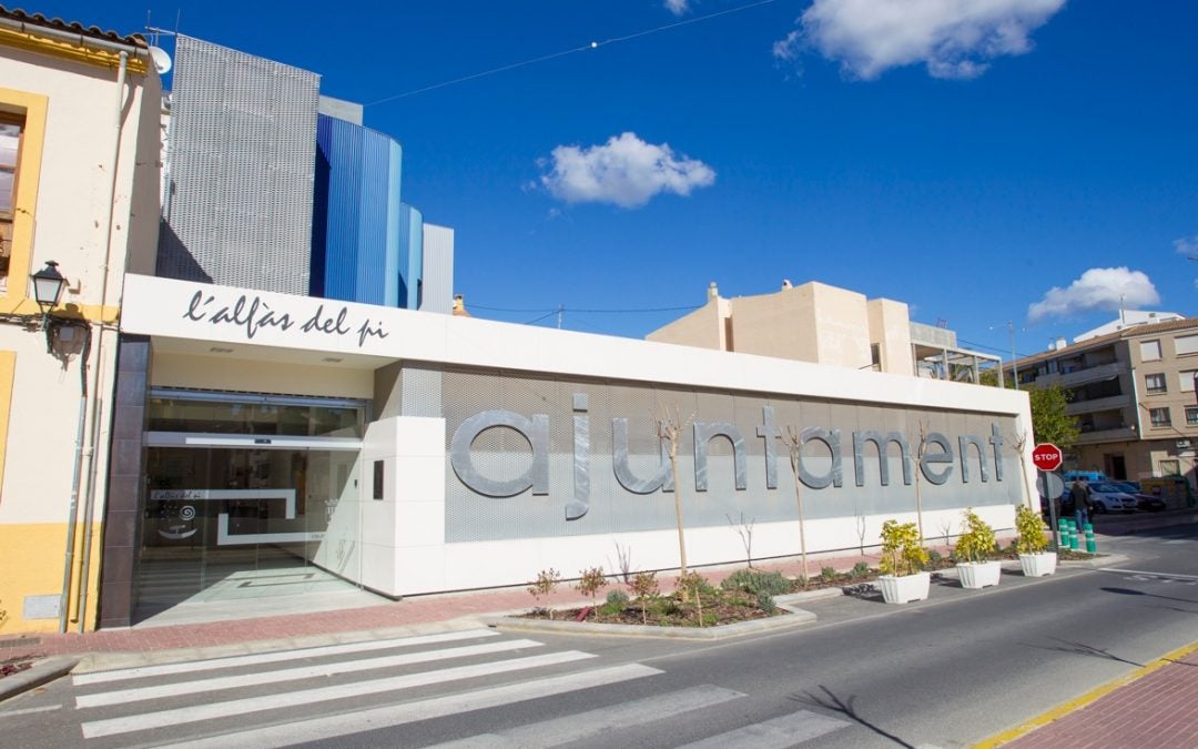 L'Alfàs pone en circulación 200.000 euros del Bono-Consumo en sólo tres días L'Alfàs pone en circulación 200.000 euros del Bono-Consumo en sólo tres días