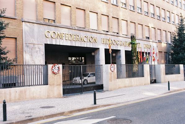 La CHE cierra la puerta a usar agua del Ebro para regar el Priorat La CHE cierra la puerta a usar agua del Ebro para regar el Priorat