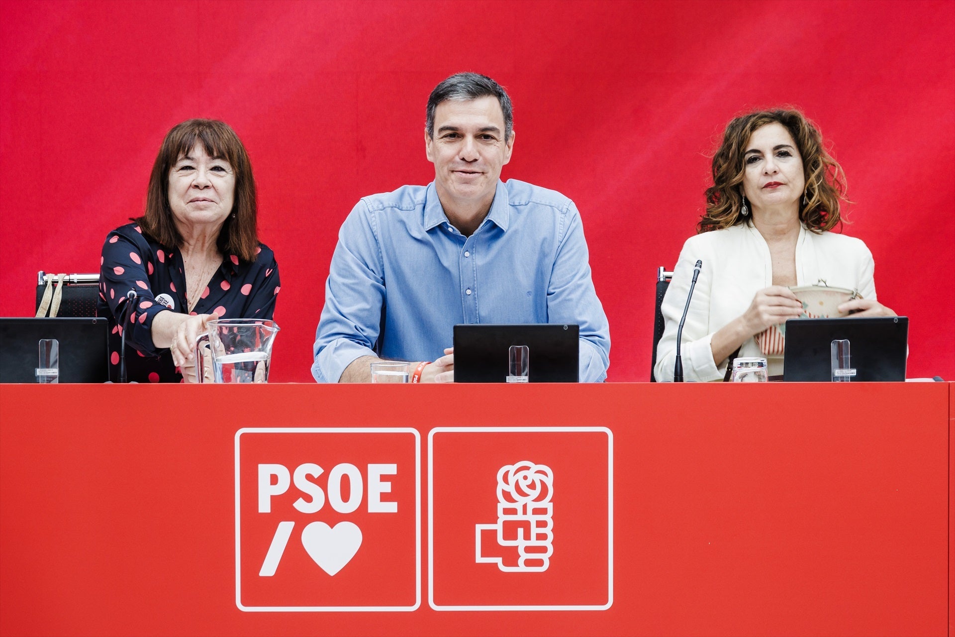 El PSOE propone la entrada de los ministros Puente, Sáiz, Hereu y Redondo a la nueva Ejecutiva El PSOE propone la entrada de los ministros Puente, Sáiz, Hereu y Redondo a la nueva Ejecutiva
